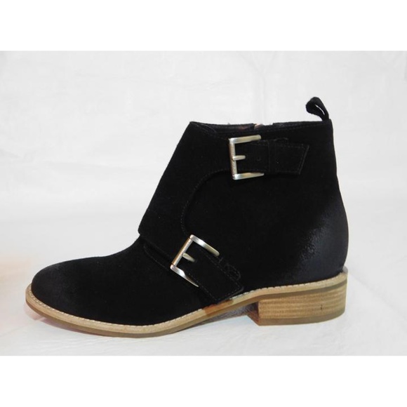 NEW MICHAEL Michael Kors Adams Suede Ankle Boot - Picture 6 of 8